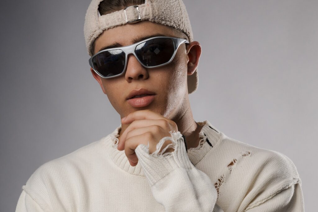 018 YOUNG KENDI URBANO